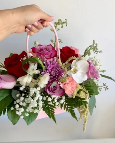 Bloom Bag - Birthday flowers - in Destin, FL thumbnail 5