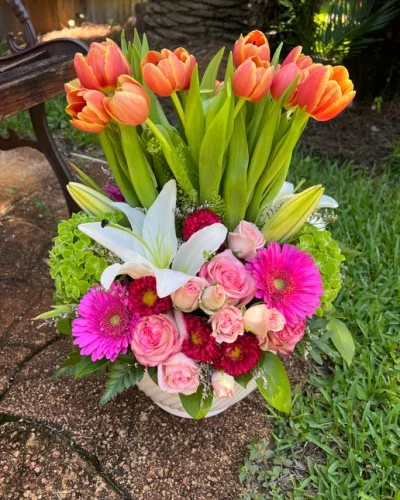 Tulip Garden - in Destin, FL thumbnail 2